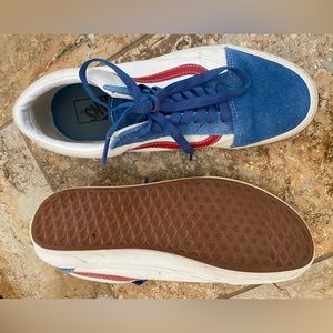 Men’s Vans sneakers